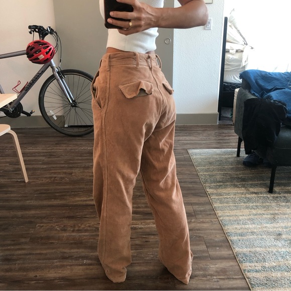 Brandy Melville corduroy pants - Picture 2 of 4